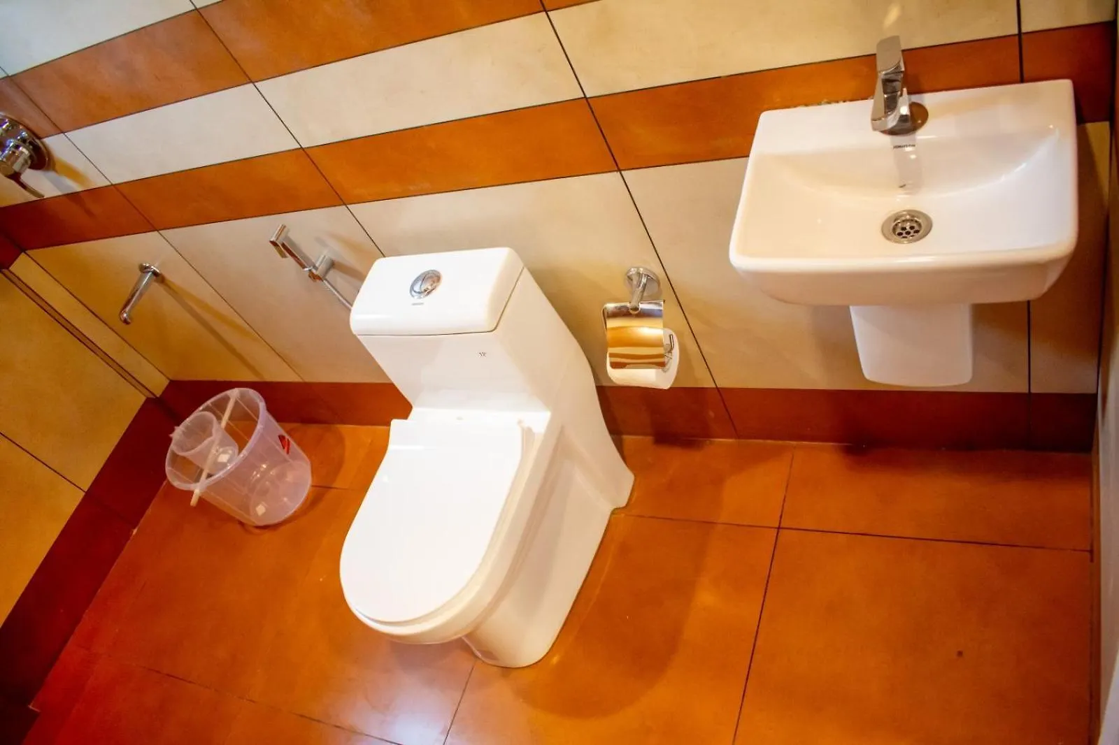Anachal June Boutique Villa מלון